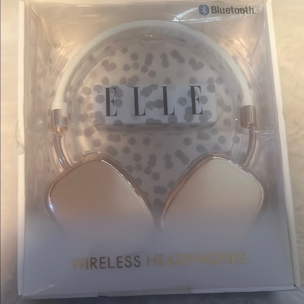 Elle Over-Ear Headphones - White and Gold